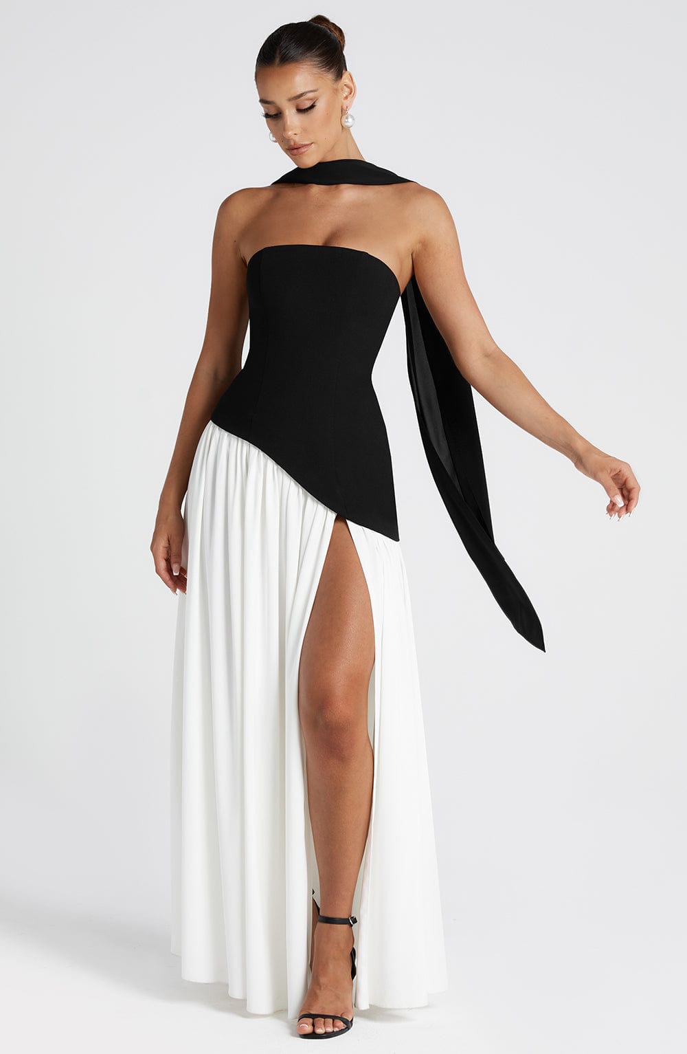 minilena Maliyah Maxi Dress Black/White