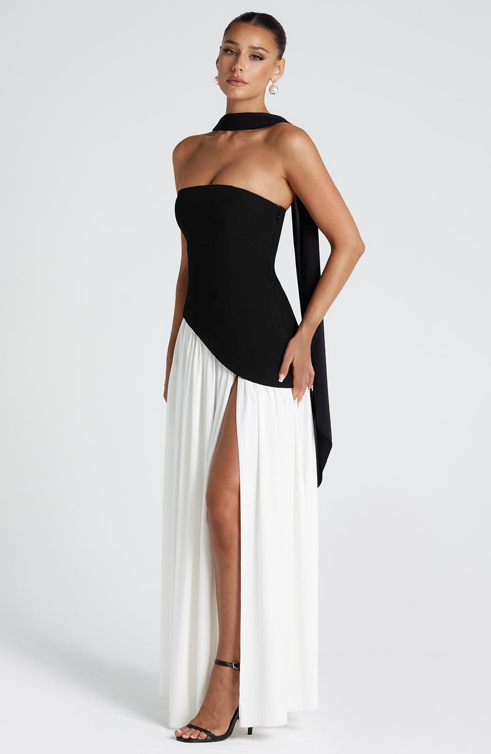 minilena Maliyah Maxi Dress Black/White