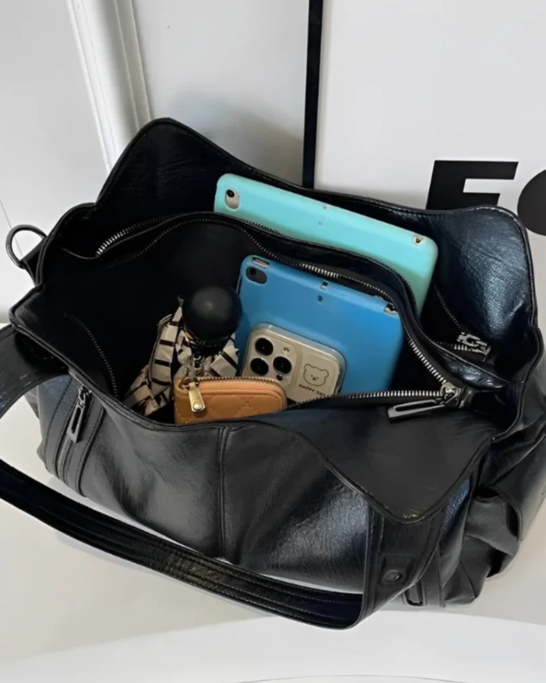 Isabella Shoulder Bag