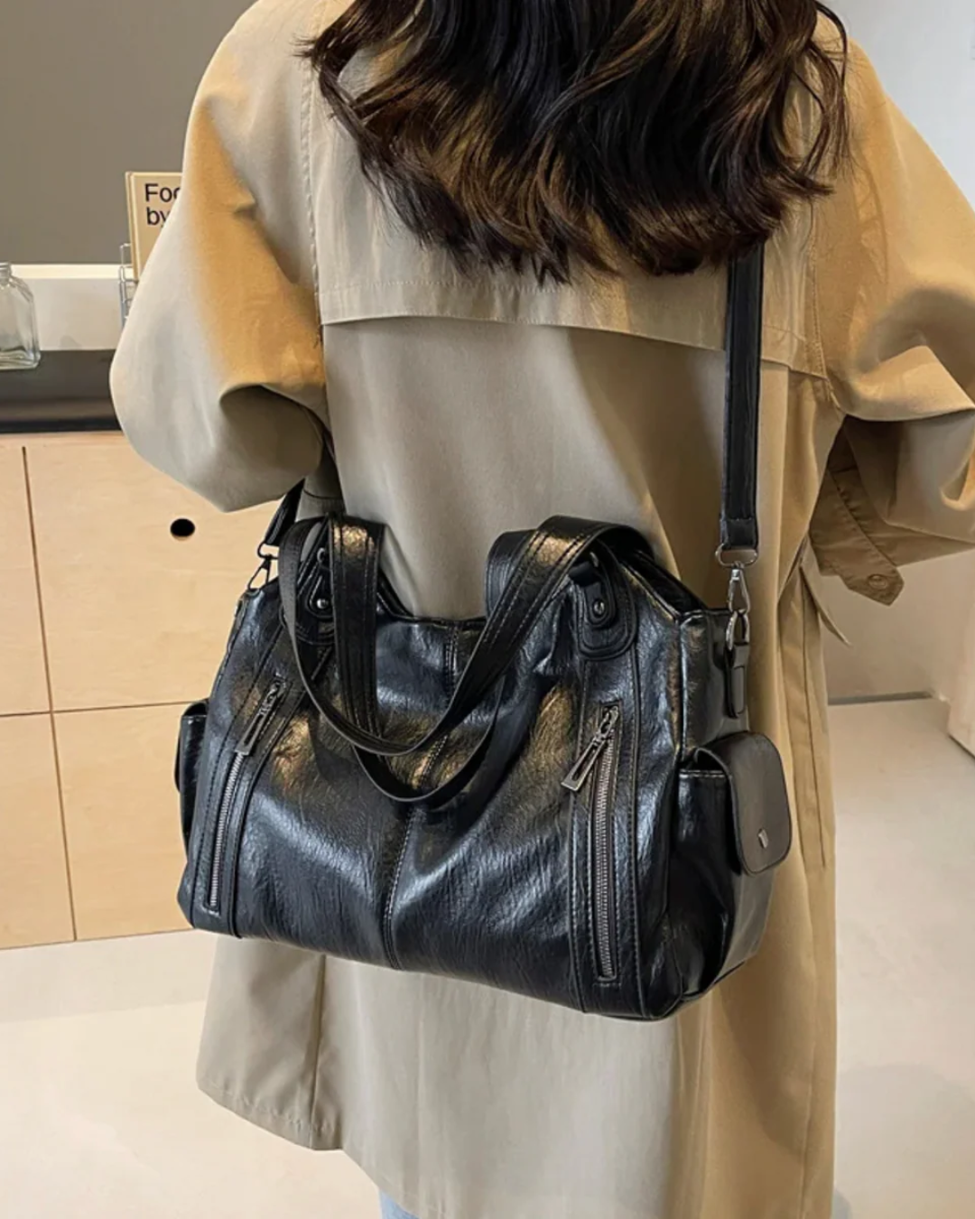 Isabella Shoulder Bag