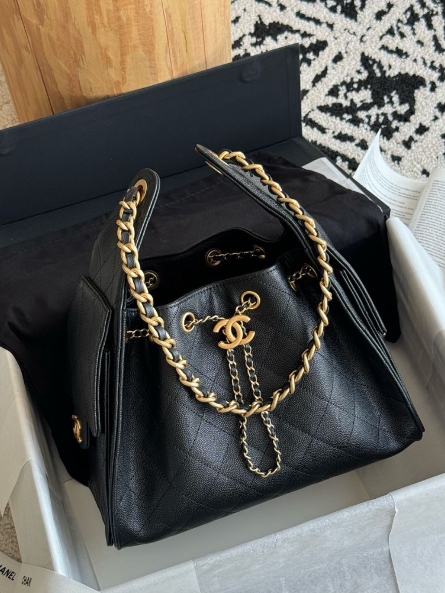 Manela ™ Pockets Bag