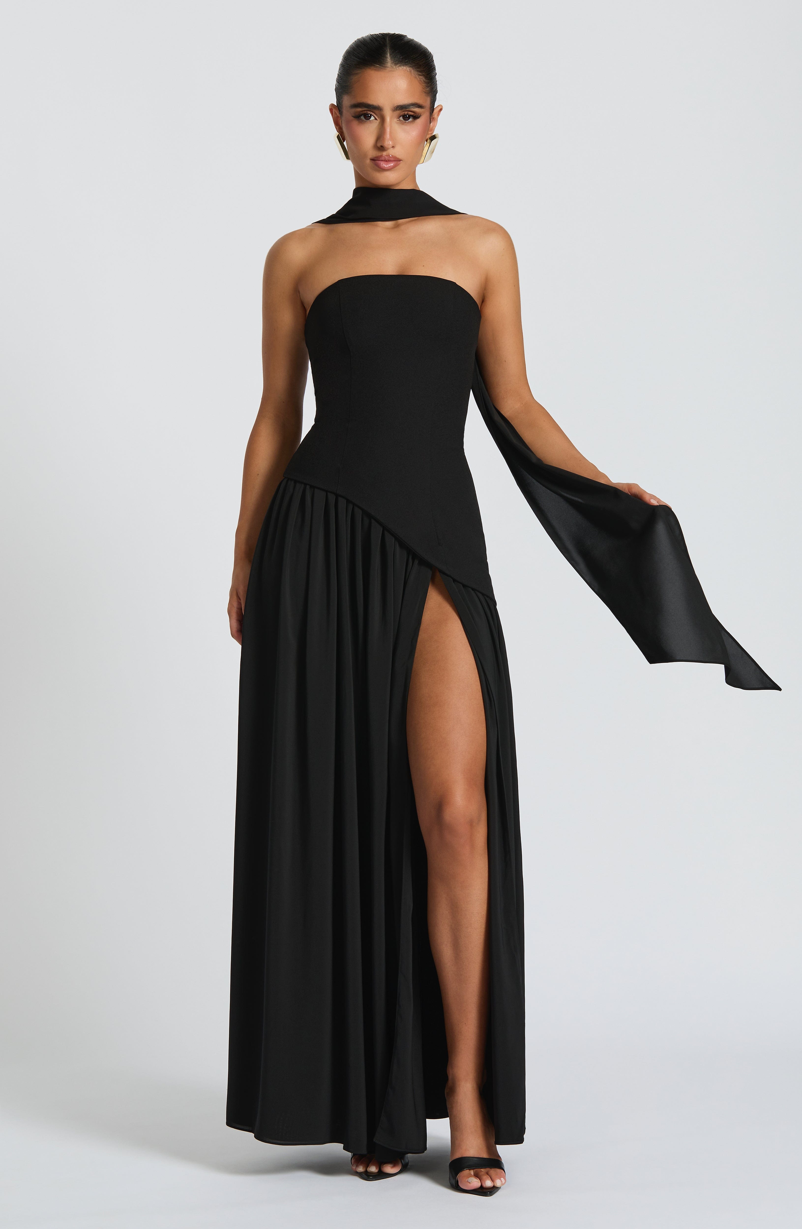 minilena Maliyah Maxi Dress Black