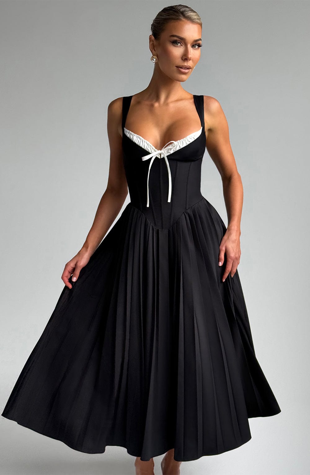 minilena Natassia Midi Dress Black/White
