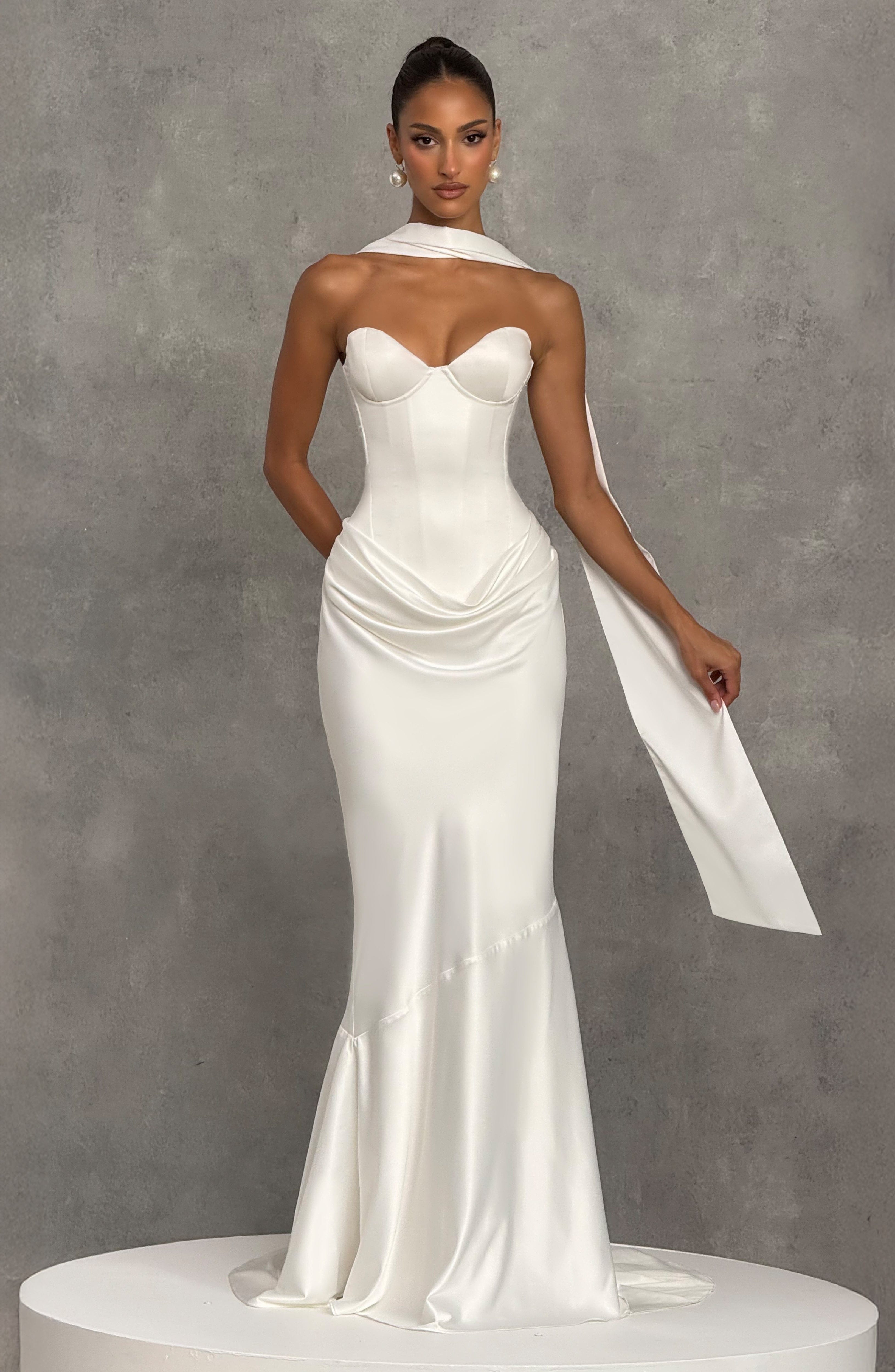 minilena Vaila Gown Ivory